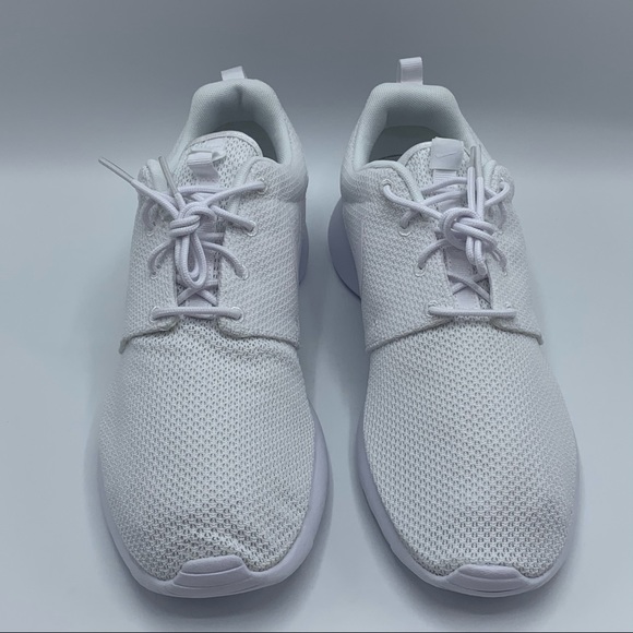 NEW Nike Roshe Run 511881-112 Running Shoes White - Picture 2 of 7